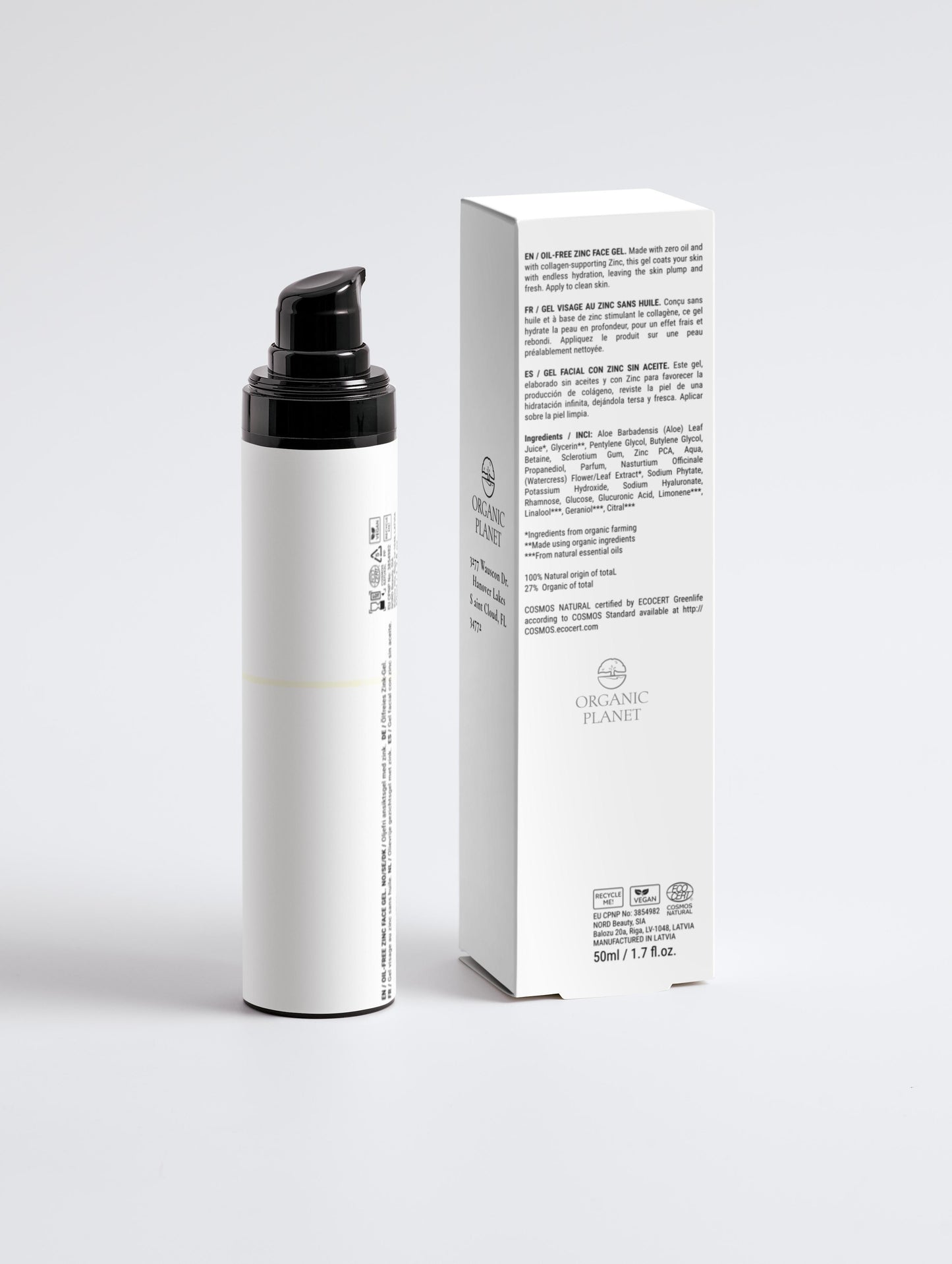 A lightweight, oil-free moisturizer that absorbs instantly without residue. Zinc strengthens skin's collagen for a fresher, more youthful appearance while keeping skin hydrated and comfortable throughout the day.